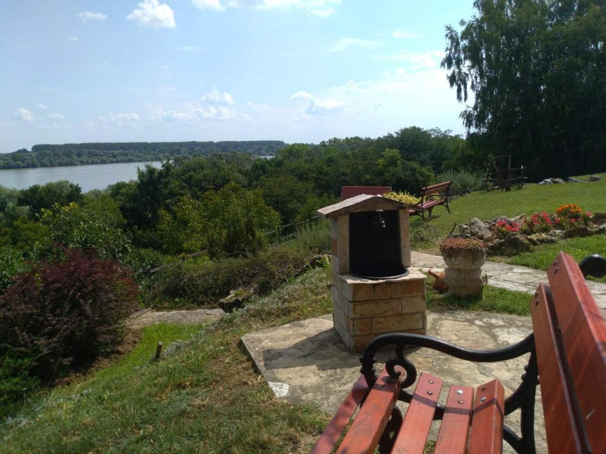 Villa Kornelija Stari Slankamen 외부 사진
